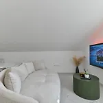 Appartement With Jacuzzi On Rooftop
